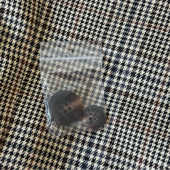 Lulus Making Headlines Beige Multi Plaid Blazer size XS - Picture 11 of 11